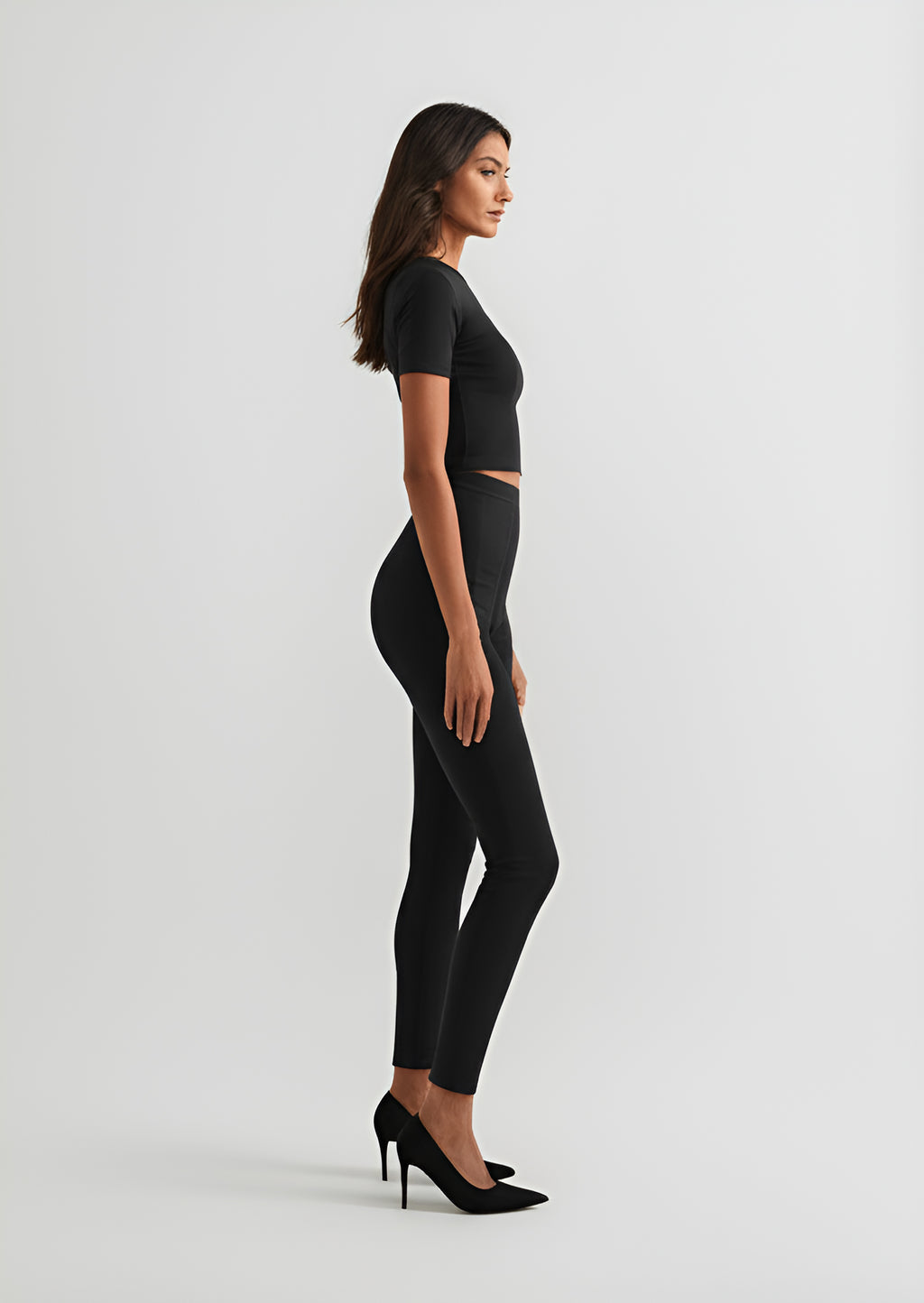 Seamless Crop Top and Leggings Set- Black